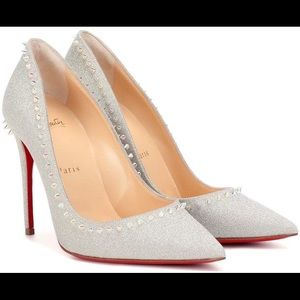 ISO Christian Louboutin Anajalina